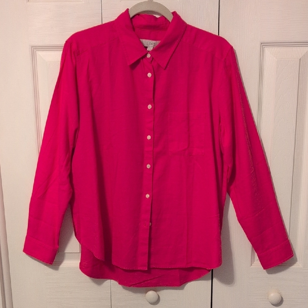 SALE 🎉 Pink Linen Blend Ann Taylor Button-Up Shirt